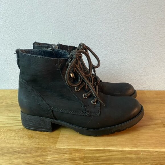 Steve Madden boots - Picture 1 of 8